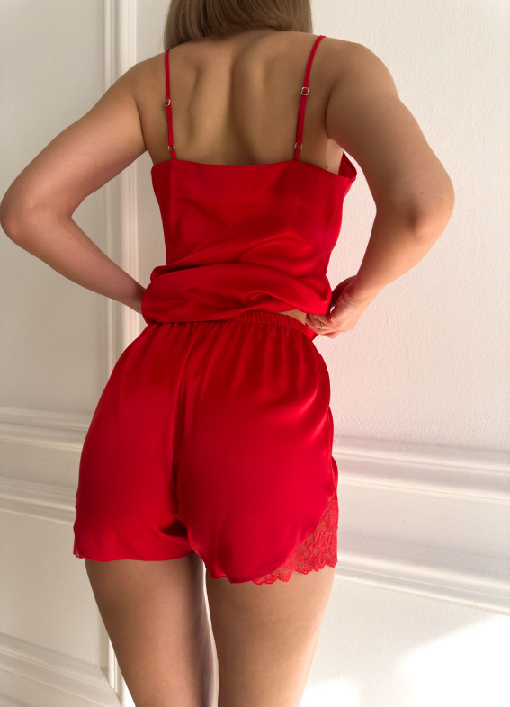 Lina, Pyjama, rot00-00003189-k
